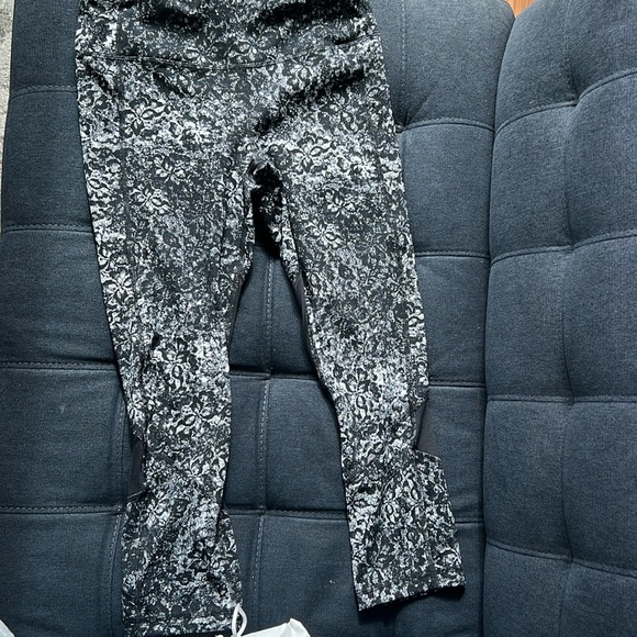 NWOT Lululemon Pace Rival Crop leggings size 6 - Picture 3 of 9